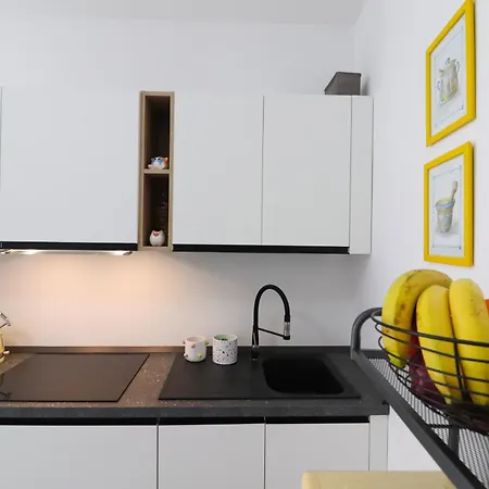 Kales's House * Otranto